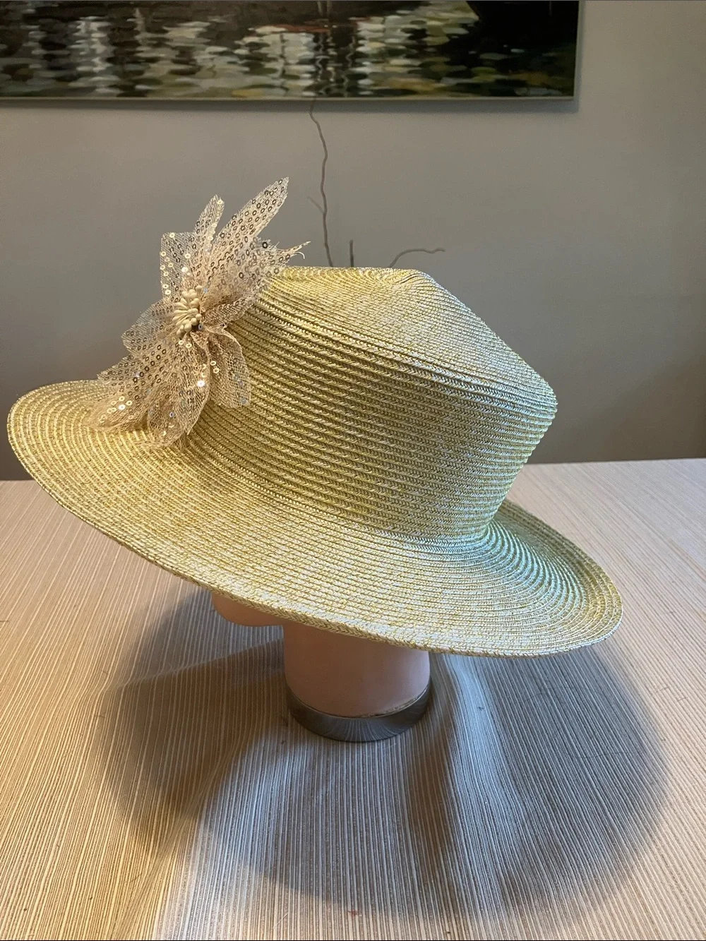 Elegant Wide-Brim Metallic Gold Sequin Flower Hat